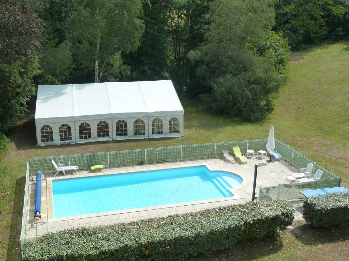 Les Chalets Du Domaine Des Soyeux Saint-Julien-Molin-Molette Bagian luar foto